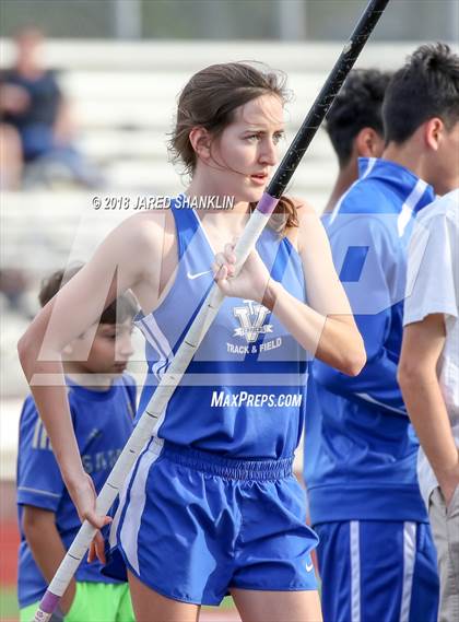 Thumbnail 1 in E.D. White(Catholic Relays) photogallery.