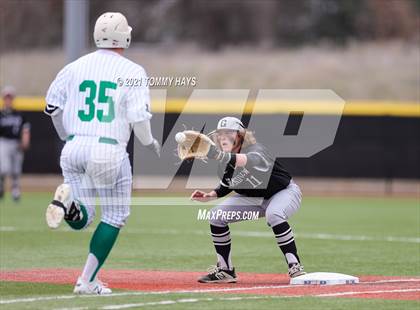 Thumbnail 2 in Grandview vs Paradise (Lloyd Burton Memorial) photogallery.