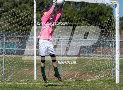 Thumbnail 2 in Smoky Hill vs. Denver East photogallery.