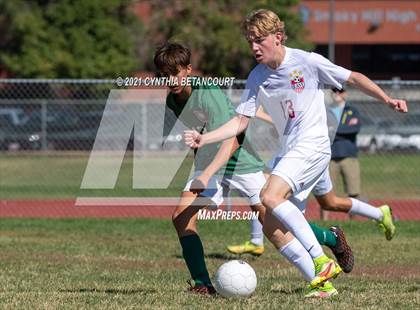 Thumbnail 2 in Smoky Hill vs. Denver East photogallery.