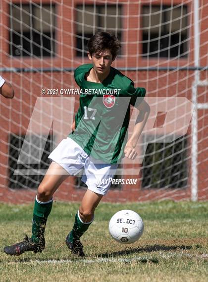 Thumbnail 3 in Smoky Hill vs. Denver East photogallery.