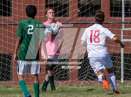 Thumbnail 1 in Smoky Hill vs. Denver East photogallery.
