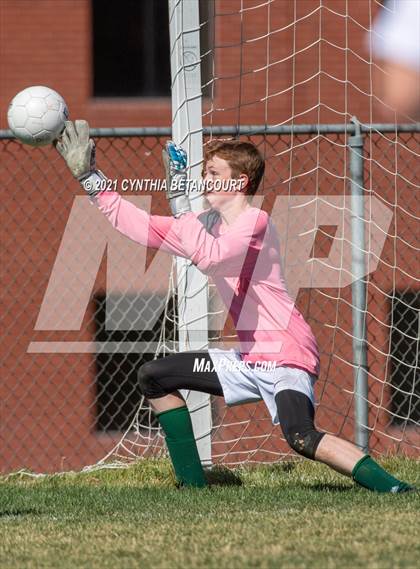 Thumbnail 2 in Smoky Hill vs. Denver East photogallery.