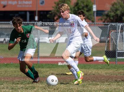 Thumbnail 3 in Smoky Hill vs. Denver East photogallery.