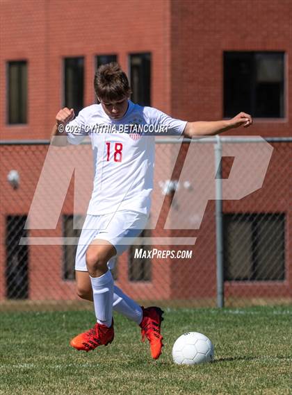 Thumbnail 1 in Smoky Hill vs. Denver East photogallery.