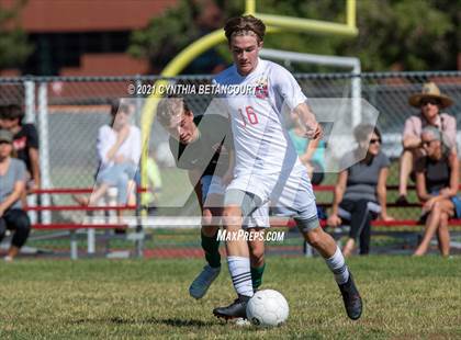Thumbnail 3 in Smoky Hill vs. Denver East photogallery.