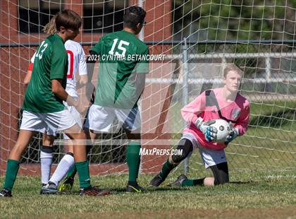 Thumbnail 3 in Smoky Hill vs. Denver East photogallery.