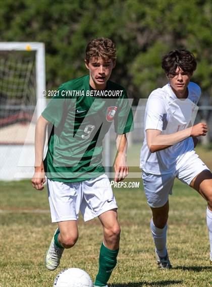 Thumbnail 2 in Smoky Hill vs. Denver East photogallery.