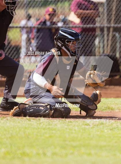 Thumbnail 2 in Maryknoll vs Kamehameha Kapalama photogallery.