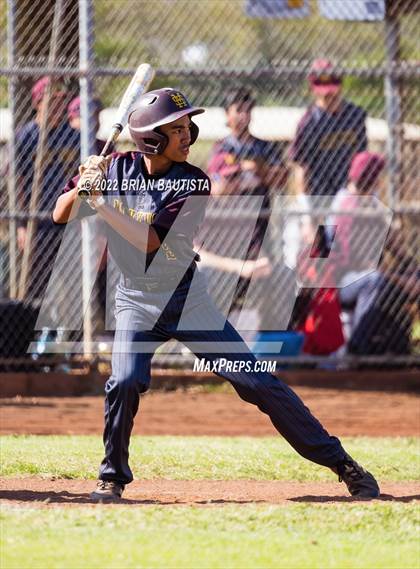 Thumbnail 1 in Maryknoll vs Kamehameha Kapalama photogallery.