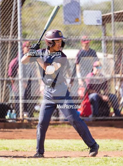 Thumbnail 2 in Maryknoll vs Kamehameha Kapalama photogallery.