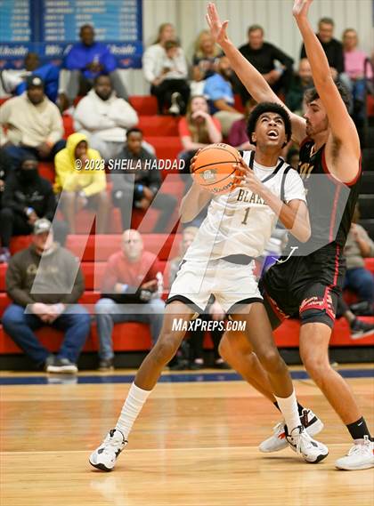 Thumbnail 2 in Florida State University High School vs Blake  (Sun Bash Tourney) photogallery.