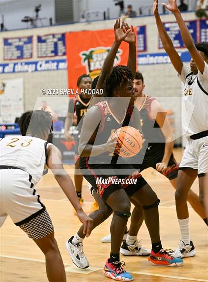 Thumbnail 1 in Florida State University High School vs Blake  (Sun Bash Tourney) photogallery.