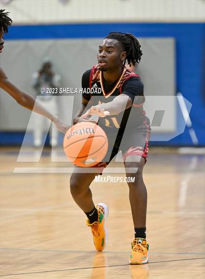 Thumbnail 2 in Florida State University High School vs Blake  (Sun Bash Tourney) photogallery.