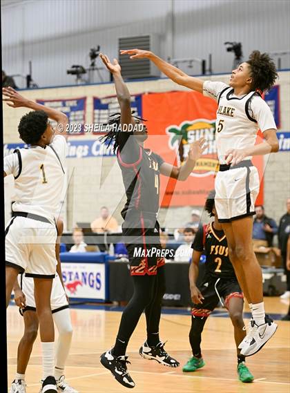Thumbnail 3 in Florida State University High School vs Blake  (Sun Bash Tourney) photogallery.