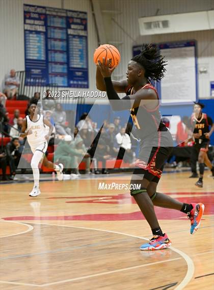 Thumbnail 3 in Florida State University High School vs Blake  (Sun Bash Tourney) photogallery.