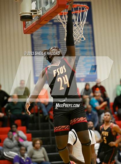 Thumbnail 2 in Florida State University High School vs Blake  (Sun Bash Tourney) photogallery.