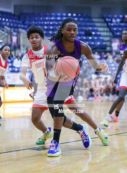 Thumbnail 3 in Richardson vs. South Grand Prairie (Whataburger Tournament) photogallery.