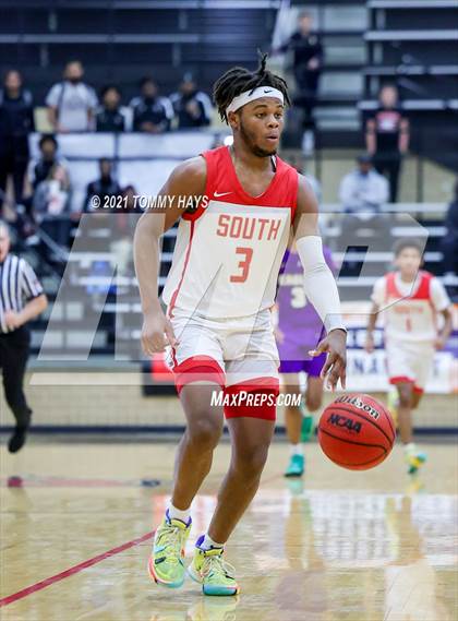 Thumbnail 3 in Richardson vs. South Grand Prairie (Whataburger Tournament) photogallery.