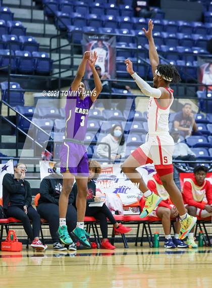 Thumbnail 3 in Richardson vs. South Grand Prairie (Whataburger Tournament) photogallery.