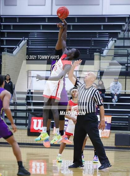 Thumbnail 2 in Richardson vs. South Grand Prairie (Whataburger Tournament) photogallery.