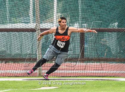 Thumbnail 1 in Stanford Invitational Boys Discus photogallery.
