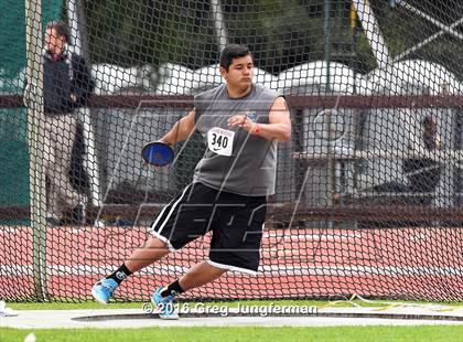 Thumbnail 1 in Stanford Invitational Boys Discus photogallery.