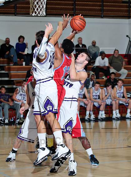 Thumbnail 1 in Sevier County vs Austin-East (Renasant Bank Christmas Tournament) photogallery.