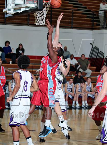 Thumbnail 1 in Sevier County vs Austin-East (Renasant Bank Christmas Tournament) photogallery.