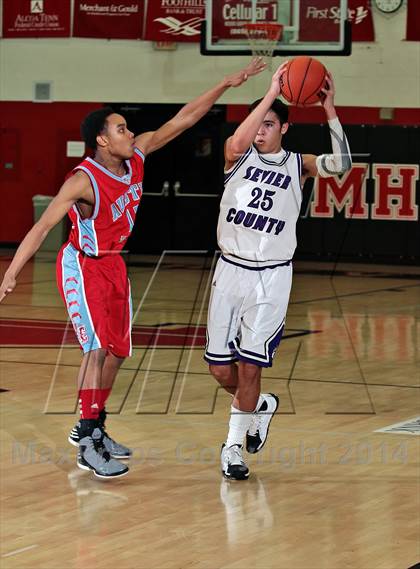Thumbnail 3 in Sevier County vs Austin-East (Renasant Bank Christmas Tournament) photogallery.