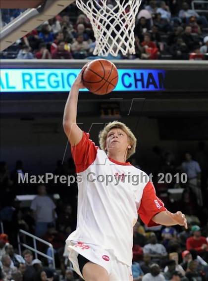 Thumbnail 2 in Westchester vs. Mater Dei (CIF SoCal D1 Final) photogallery.