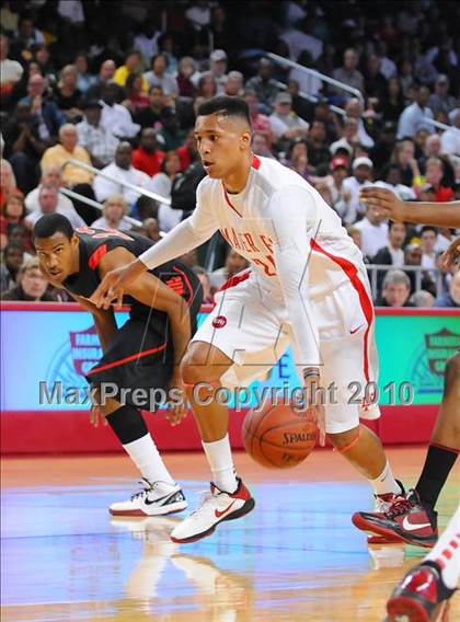 Thumbnail 1 in Westchester vs. Mater Dei (CIF SoCal D1 Final) photogallery.