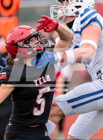 Thumbnail 3 in Seattle Prep @ Yelm (3A Playoffs) photogallery.