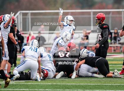 Thumbnail 2 in Seattle Prep @ Yelm (3A Playoffs) photogallery.