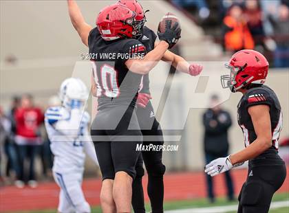 Thumbnail 2 in Seattle Prep @ Yelm (3A Playoffs) photogallery.