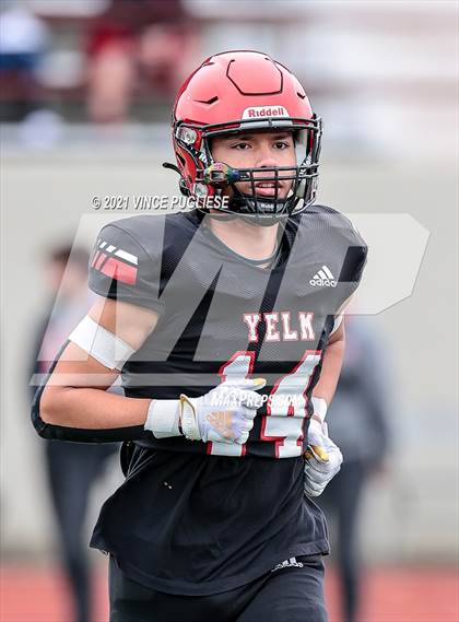 Thumbnail 2 in Seattle Prep @ Yelm (3A Playoffs) photogallery.