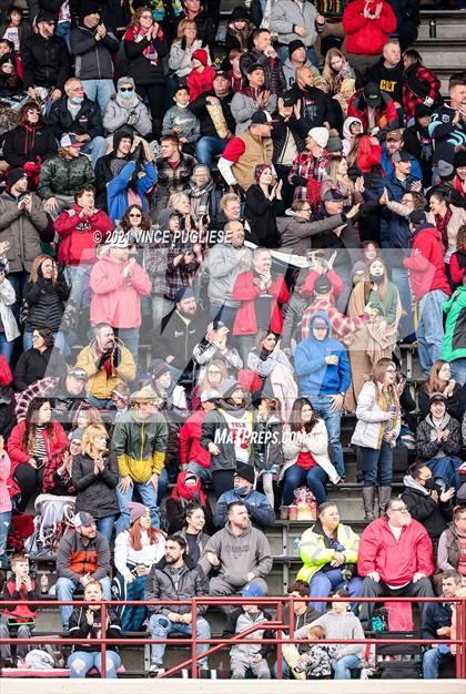 Thumbnail 3 in Seattle Prep @ Yelm (3A Playoffs) photogallery.
