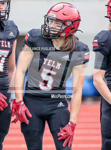 Thumbnail 3 in Seattle Prep @ Yelm (3A Playoffs) photogallery.