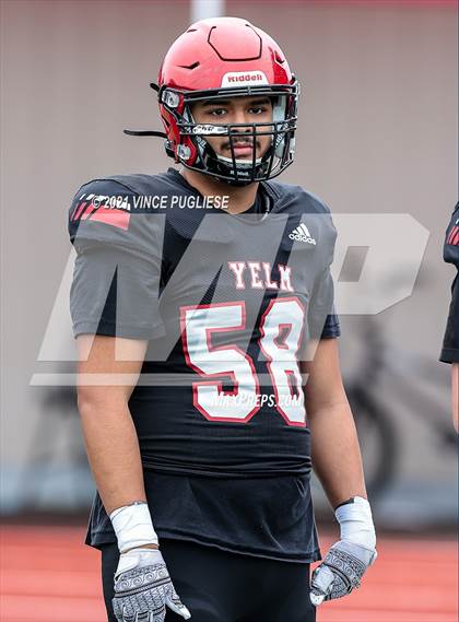 Thumbnail 3 in Seattle Prep @ Yelm (3A Playoffs) photogallery.