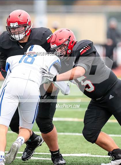 Thumbnail 1 in Seattle Prep @ Yelm (3A Playoffs) photogallery.