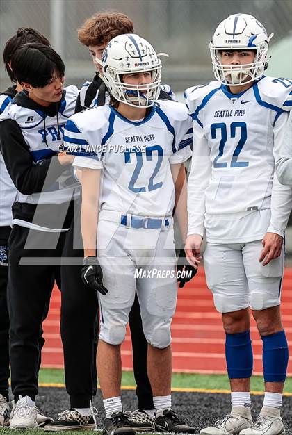 Thumbnail 2 in Seattle Prep @ Yelm (3A Playoffs) photogallery.