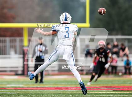 Thumbnail 2 in Seattle Prep @ Yelm (3A Playoffs) photogallery.