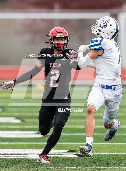 Thumbnail 2 in Seattle Prep @ Yelm (3A Playoffs) photogallery.