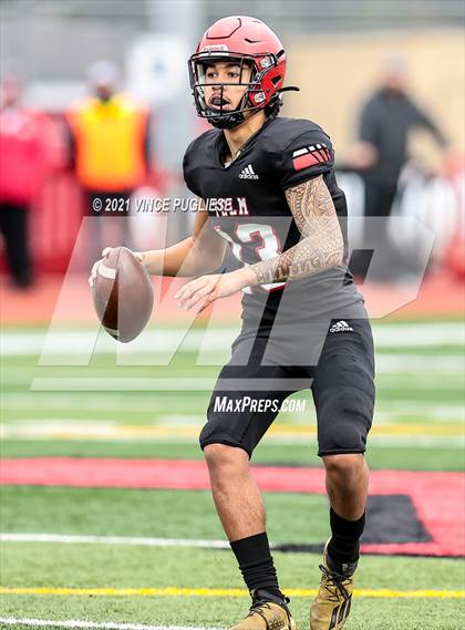 Thumbnail 2 in Seattle Prep @ Yelm (3A Playoffs) photogallery.