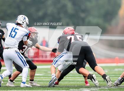 Thumbnail 2 in Seattle Prep @ Yelm (3A Playoffs) photogallery.