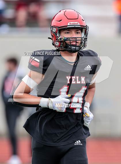 Thumbnail 3 in Seattle Prep @ Yelm (3A Playoffs) photogallery.