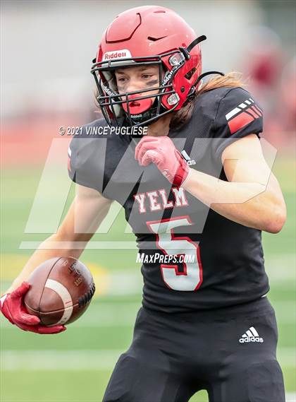 Thumbnail 3 in Seattle Prep @ Yelm (3A Playoffs) photogallery.