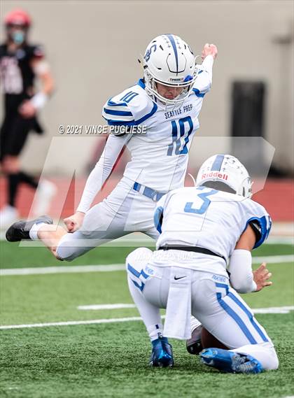 Thumbnail 2 in Seattle Prep @ Yelm (3A Playoffs) photogallery.