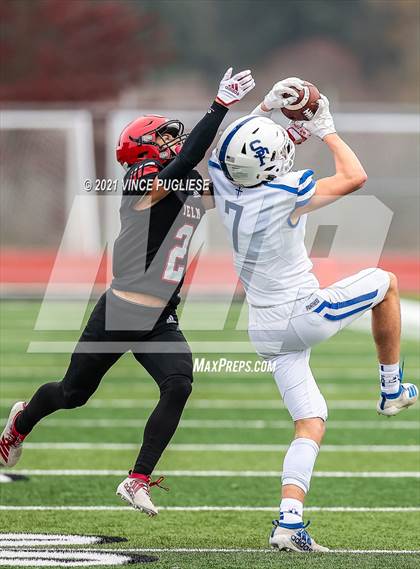 Thumbnail 1 in Seattle Prep @ Yelm (3A Playoffs) photogallery.
