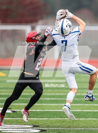 Thumbnail 3 in Seattle Prep @ Yelm (3A Playoffs) photogallery.